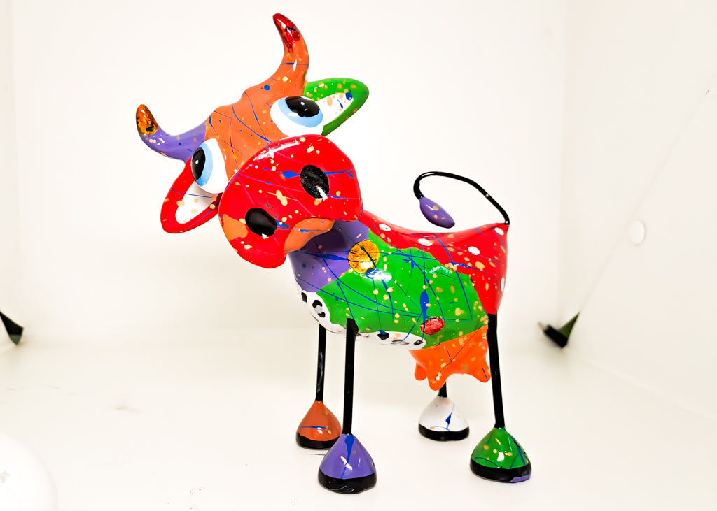 Betty Cow M-B
