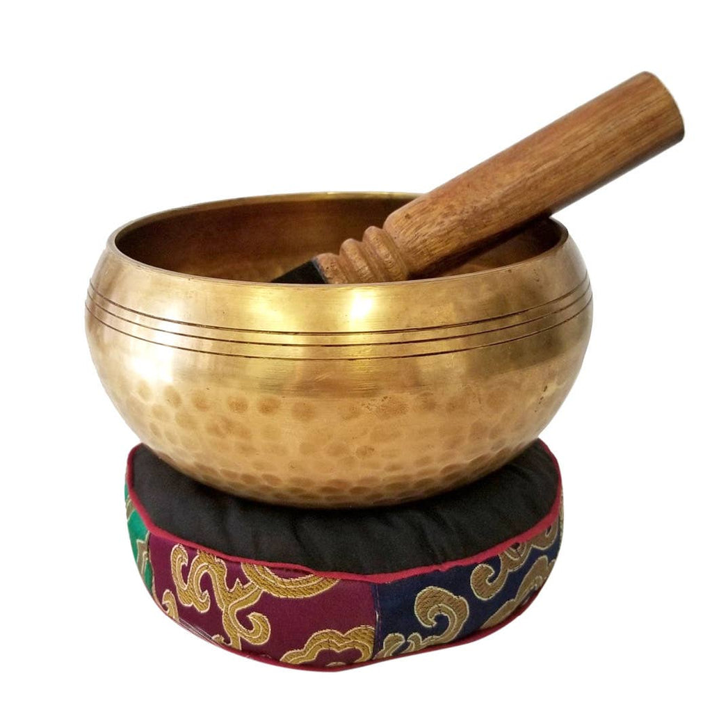 Hammered Carved Tibetan Singing Bowl: (5.5