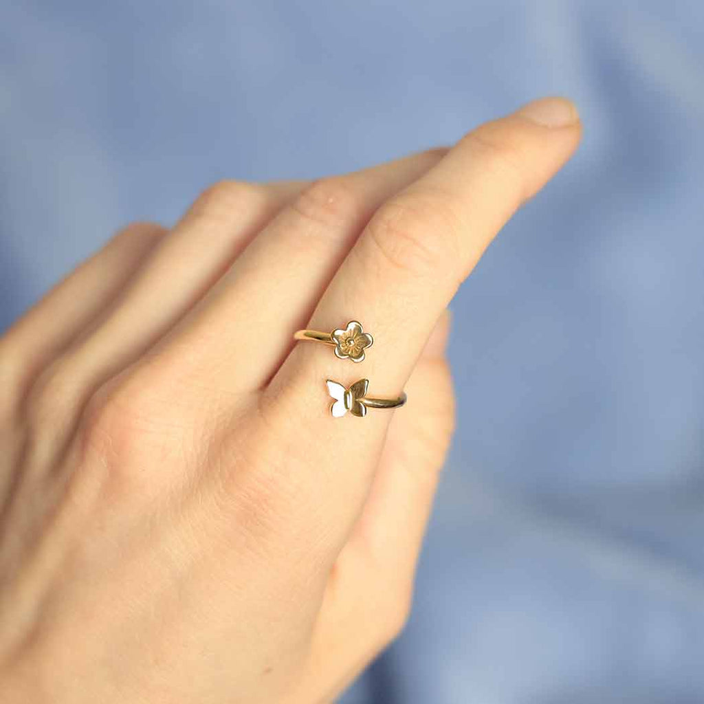 Butterfly and Flower Adjustable Ring: Bronze