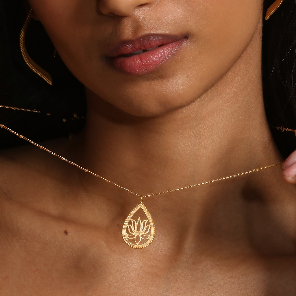 18” Lotus Teardrop Necklace