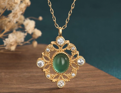 Queen Jade Necklace