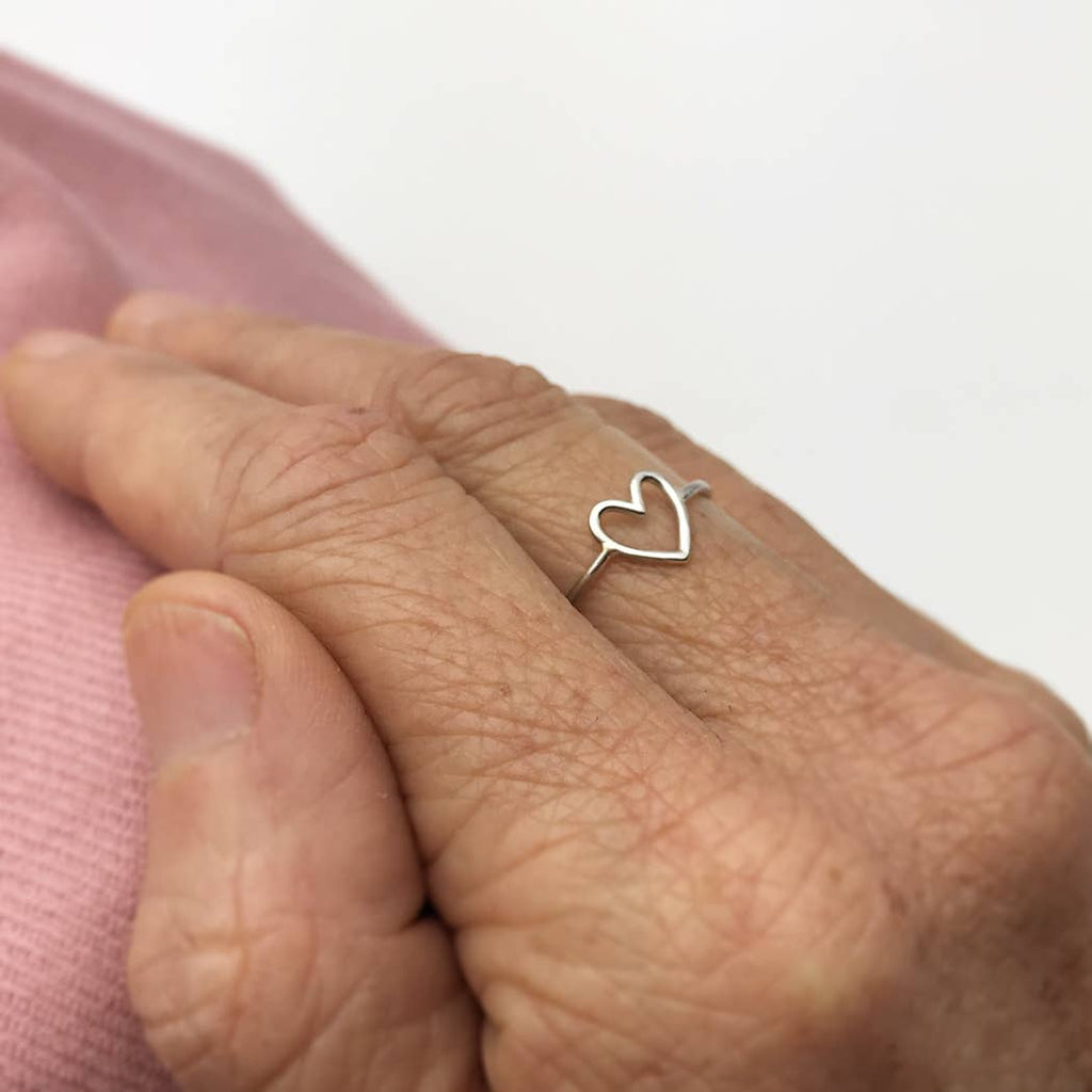 Open Heart Ring: Sterling Silver / 6