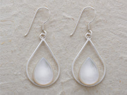 Wire Oval Earrings