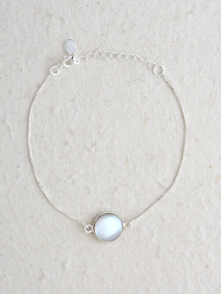 Double Sided Single Shell Bracelet (10mm)