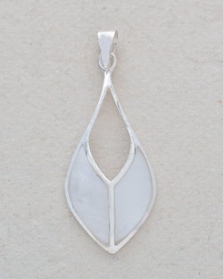 Open Curved Pendant