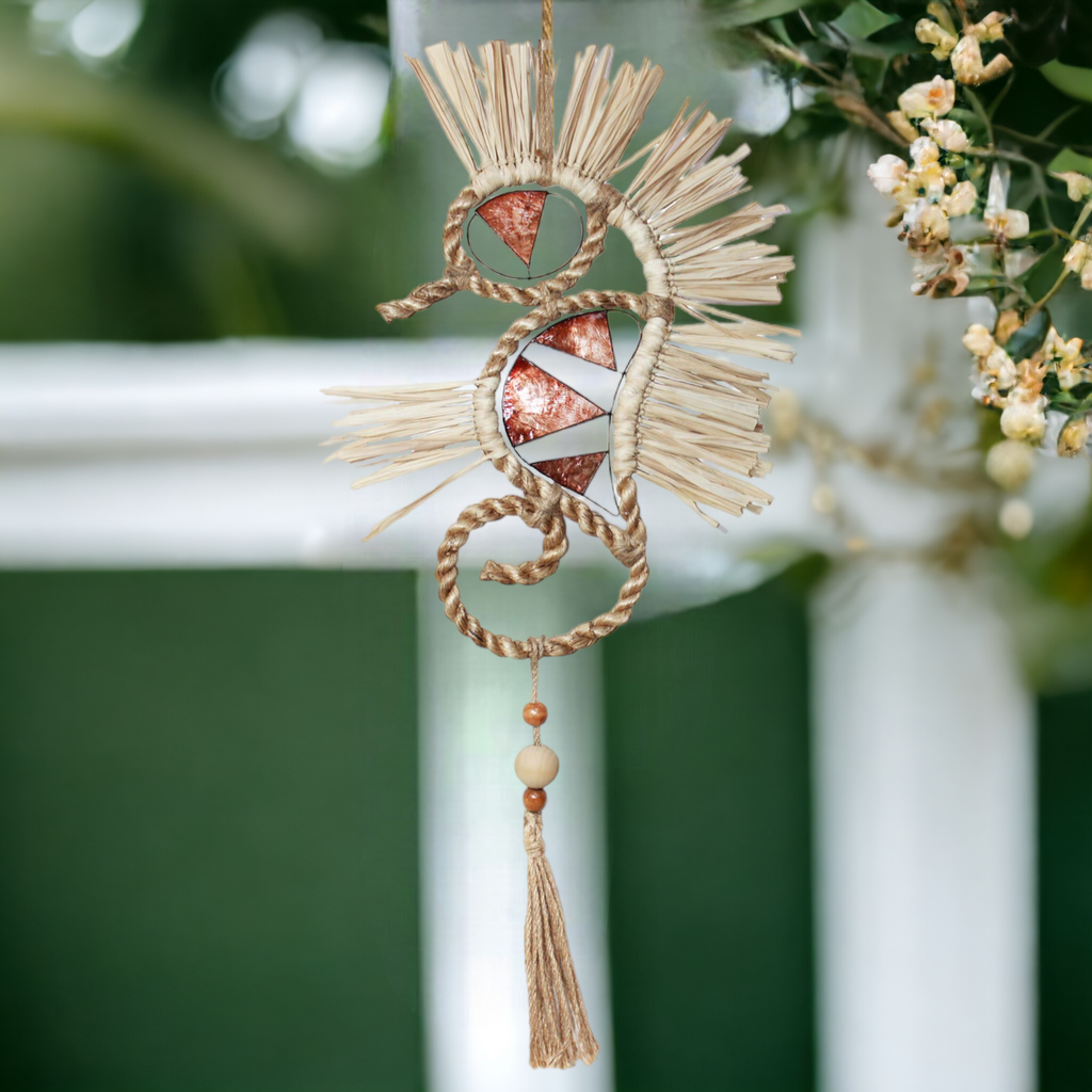 Seahorse Rafia Wall Decor