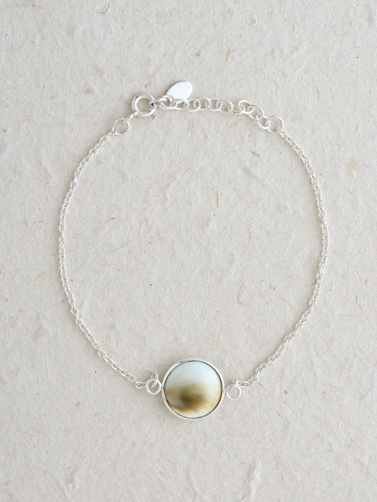 Shiva's Eye Shell Single Shell Double Sided Bracelet