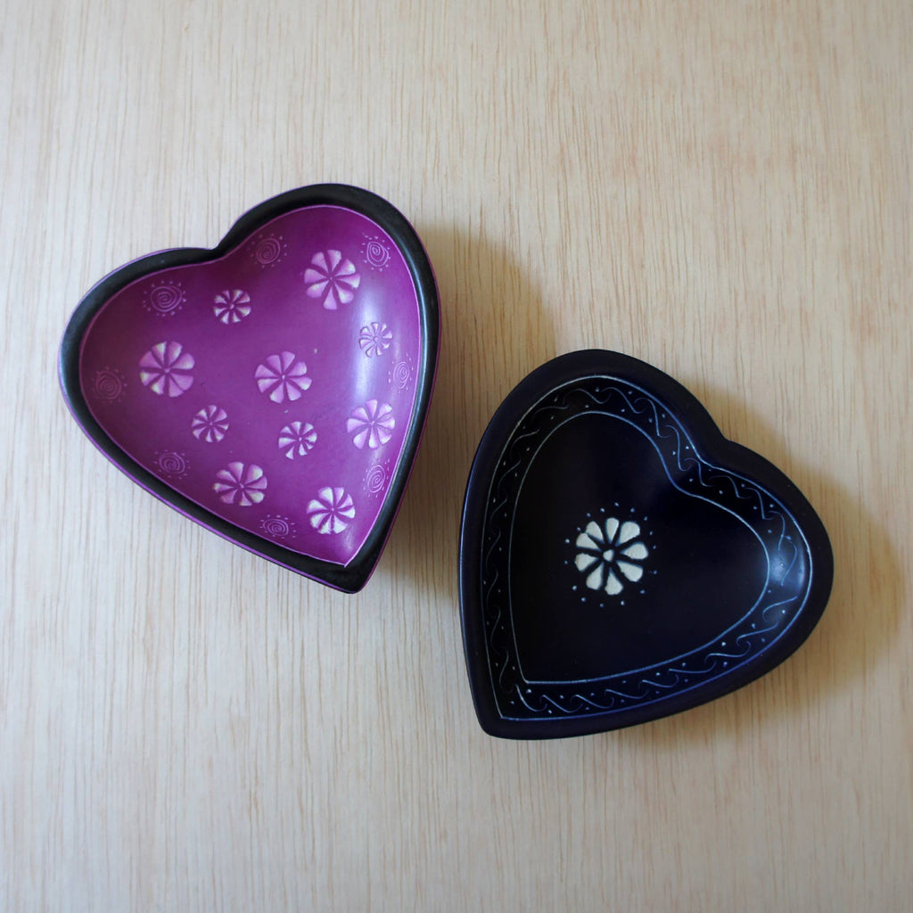 Pattern Heart Dish: RedPattern