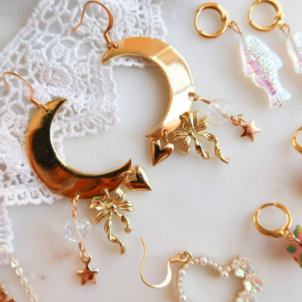 Curious Wanderer Moon Earrings